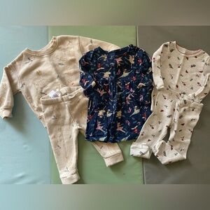 12M Girl Holiday Bundle